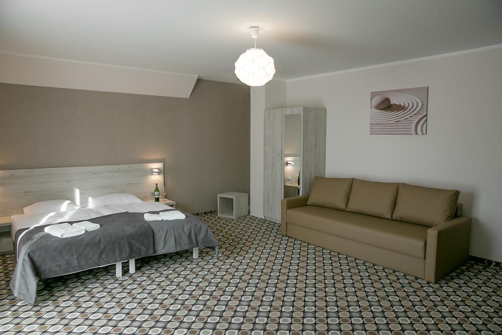 Marina Mielno Z Widokiem Na Jezioro Hotel Room photo