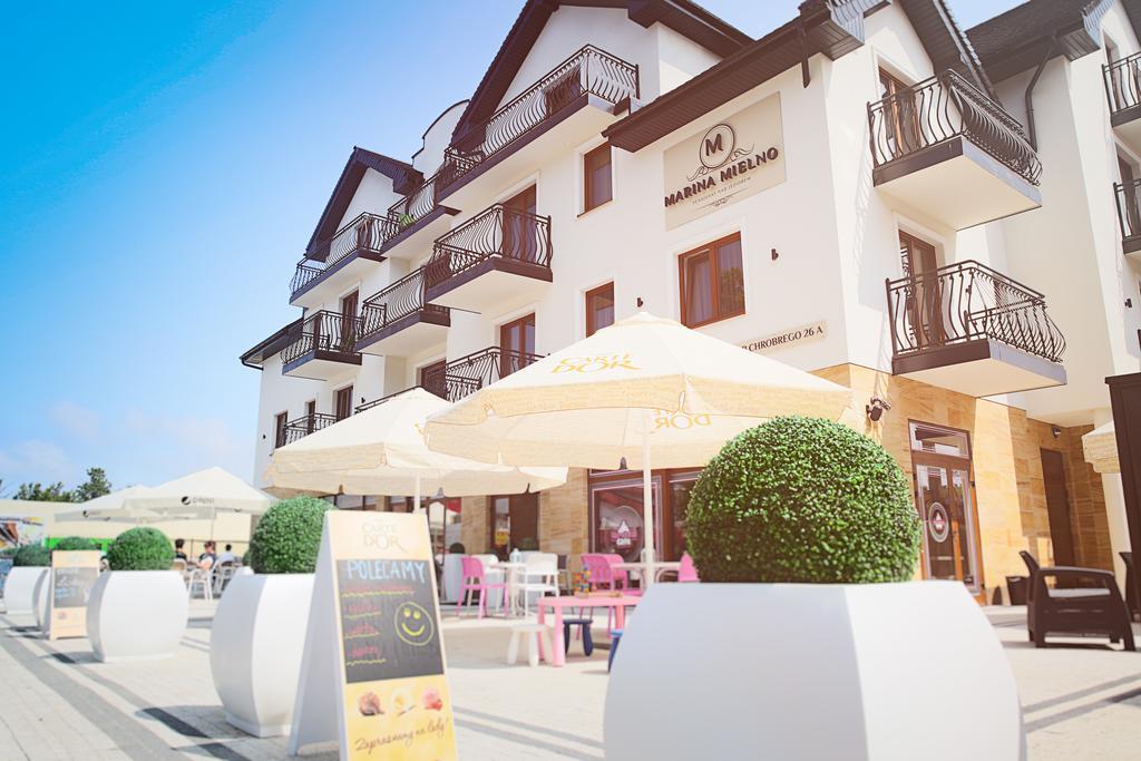 Marina Mielno Z Widokiem Na Jezioro Hotel Exterior photo