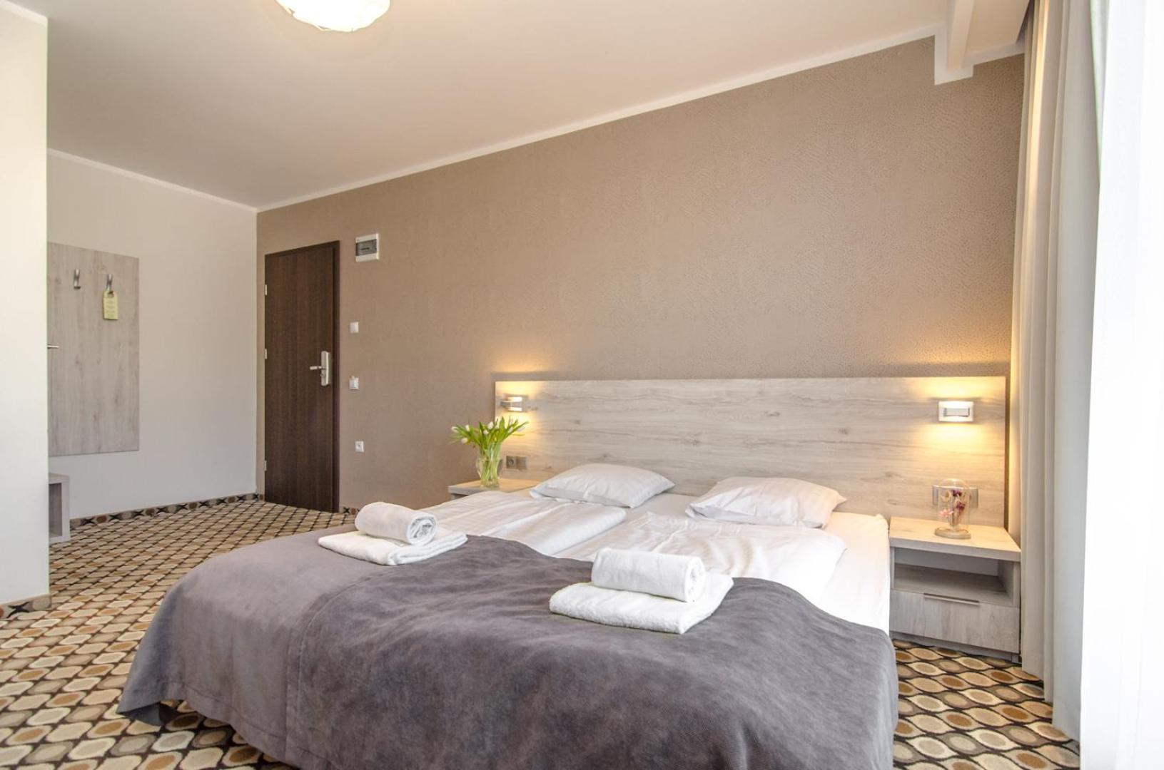 Marina Mielno Z Widokiem Na Jezioro Hotel Room photo